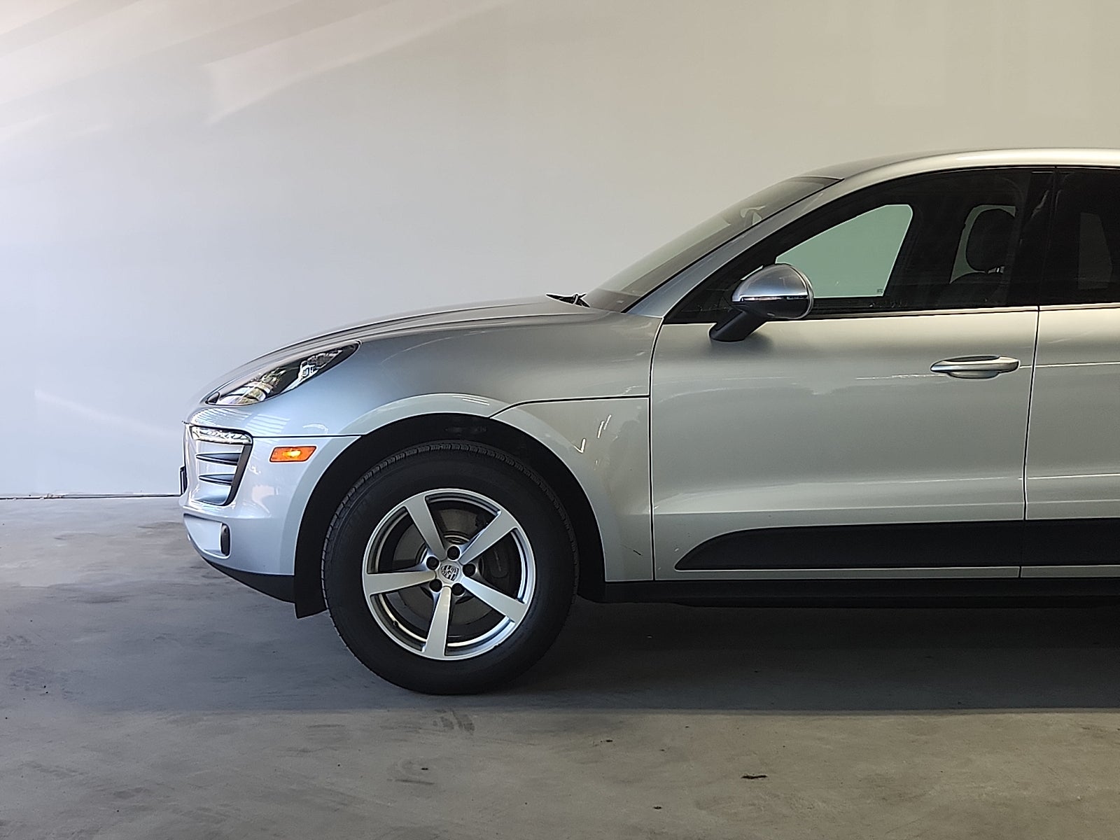 2018 Porsche Macan AWD