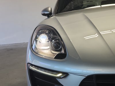 2018 Porsche Macan AWD