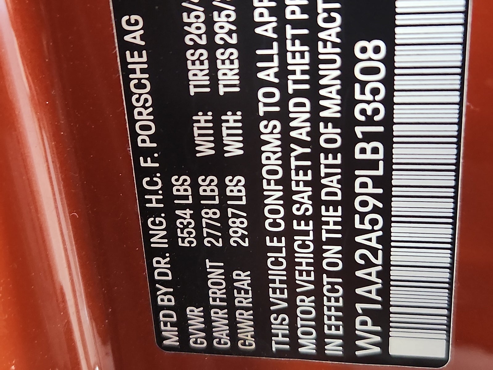 2023 Porsche Macan AWD