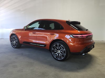 2023 Porsche Macan AWD