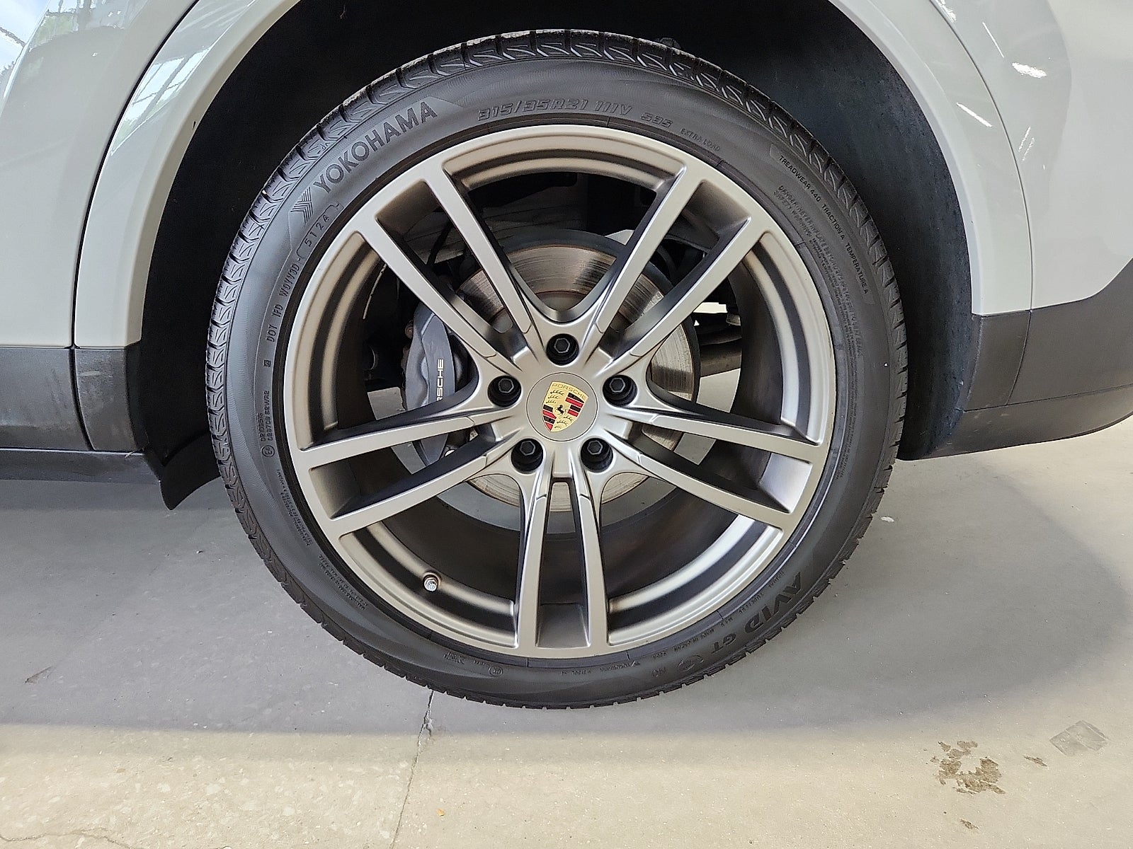 2023 Porsche Cayenne AWD