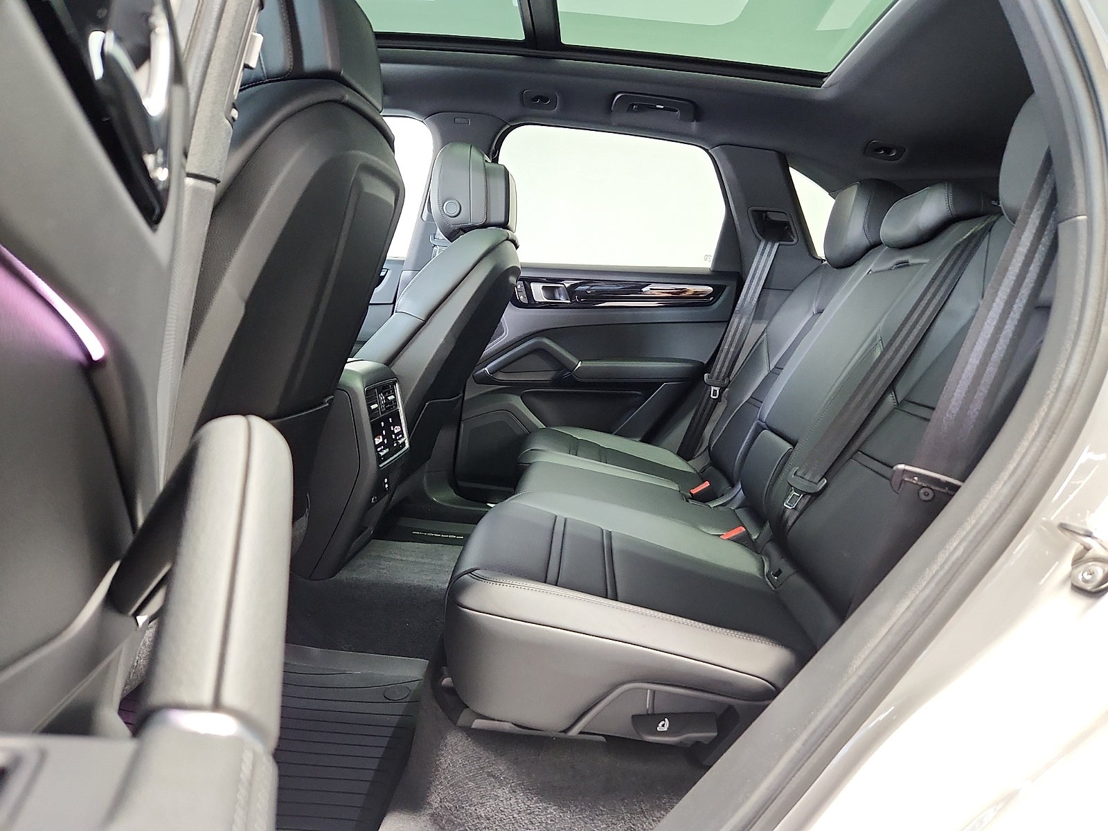 2023 Porsche Cayenne AWD