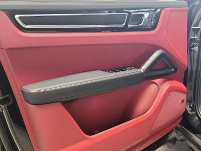 2023 Porsche Cayenne GTS
