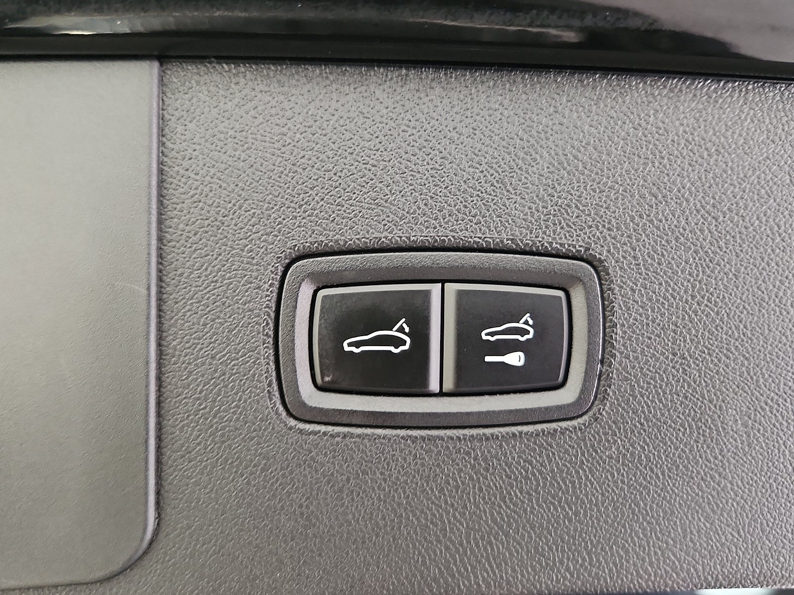 2023 Porsche Cayenne GTS
