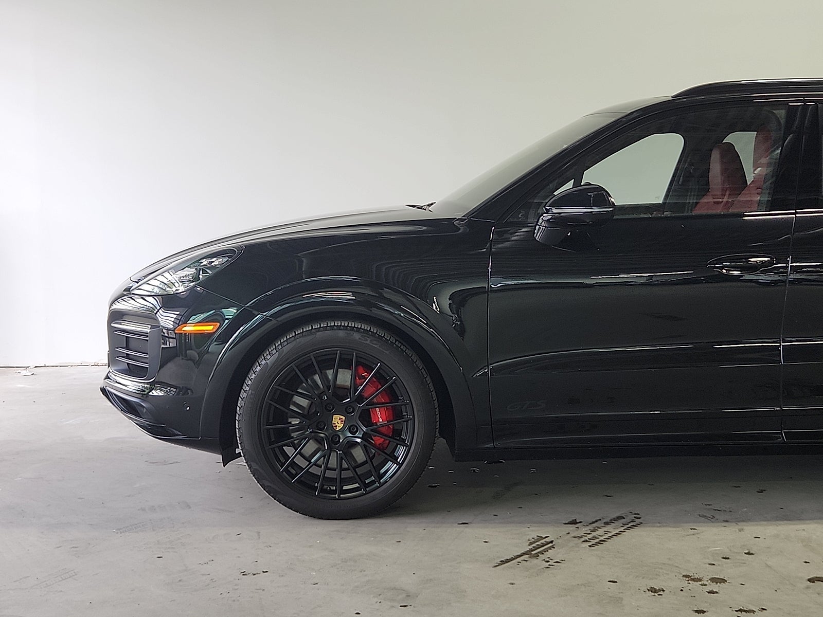 2023 Porsche Cayenne GTS