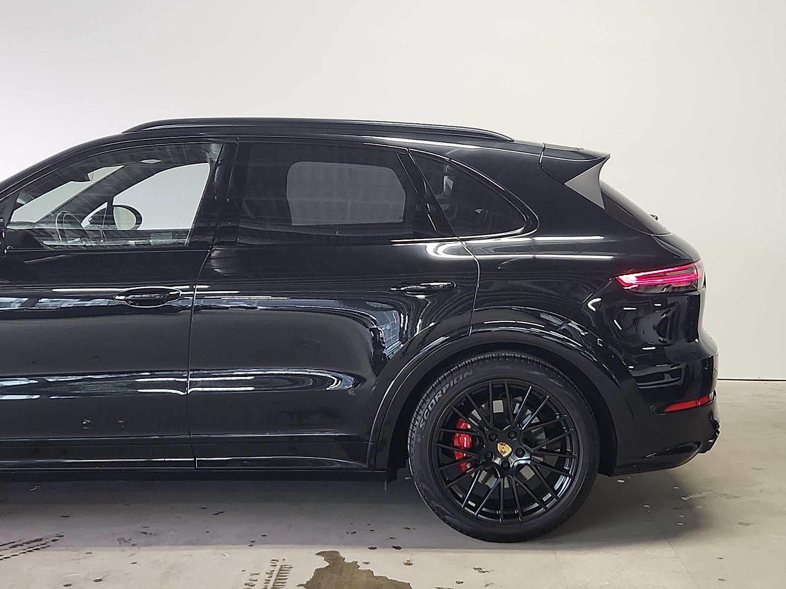 2023 Porsche Cayenne GTS