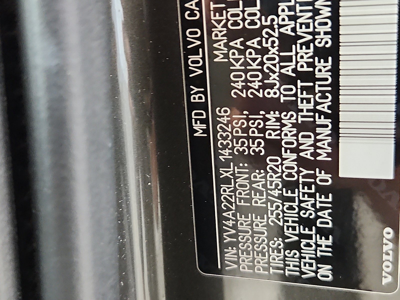2020 Volvo XC60 T6 Inscription