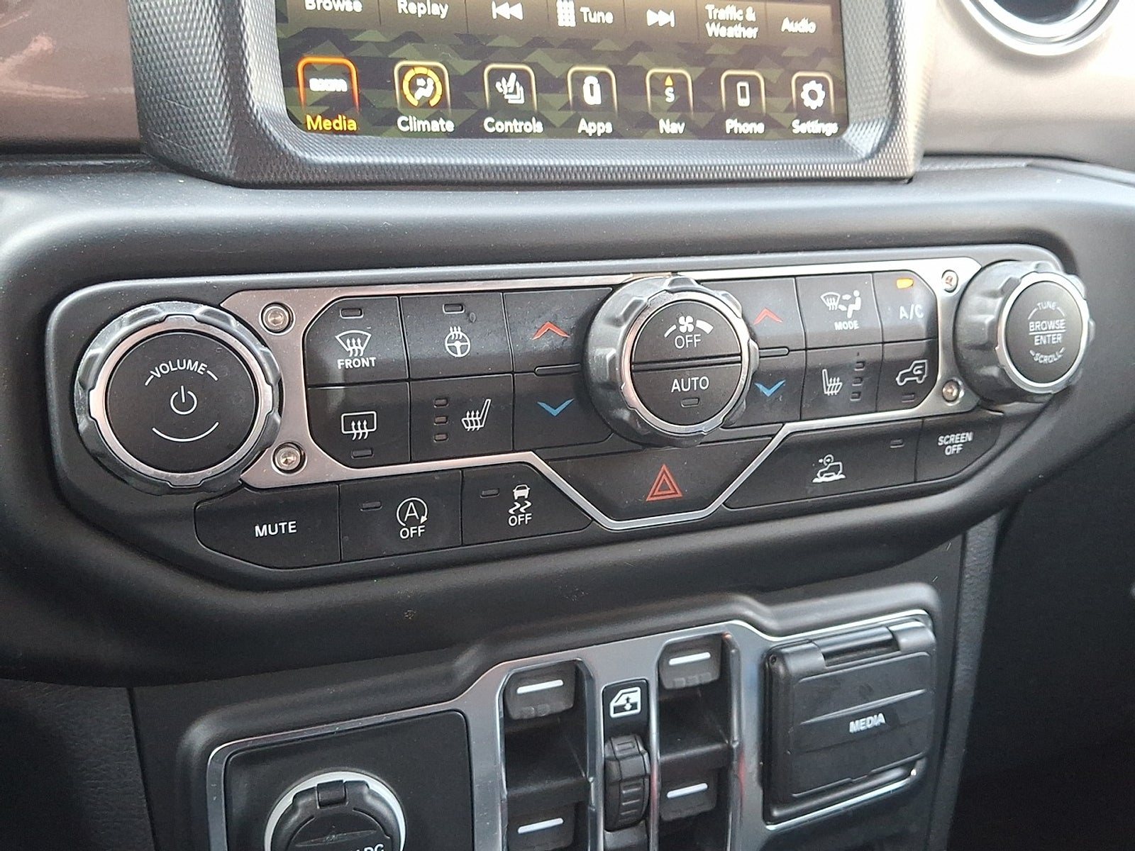 2021 Jeep Wrangler Unlimited Sahara 4x4