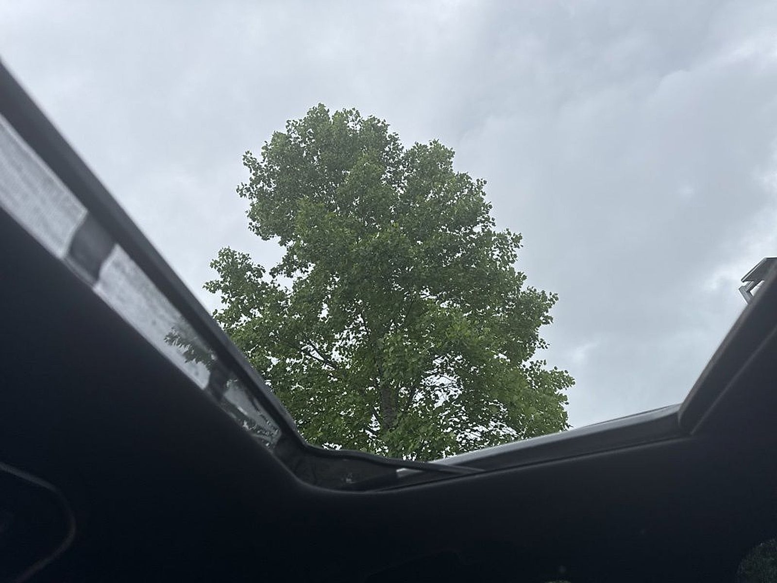 2023 Jeep Grand Cherokee Altitude 4x2