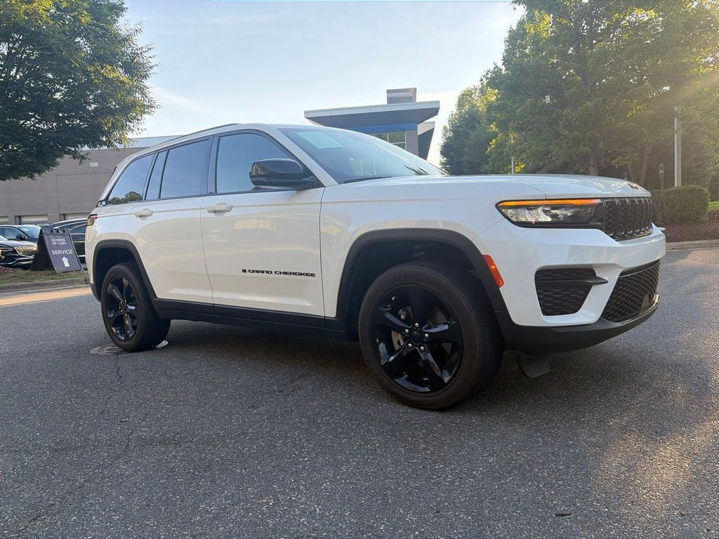 2023 Jeep Grand Cherokee Altitude 4x4
