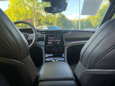2023 Jeep Grand Cherokee Altitude 4x4