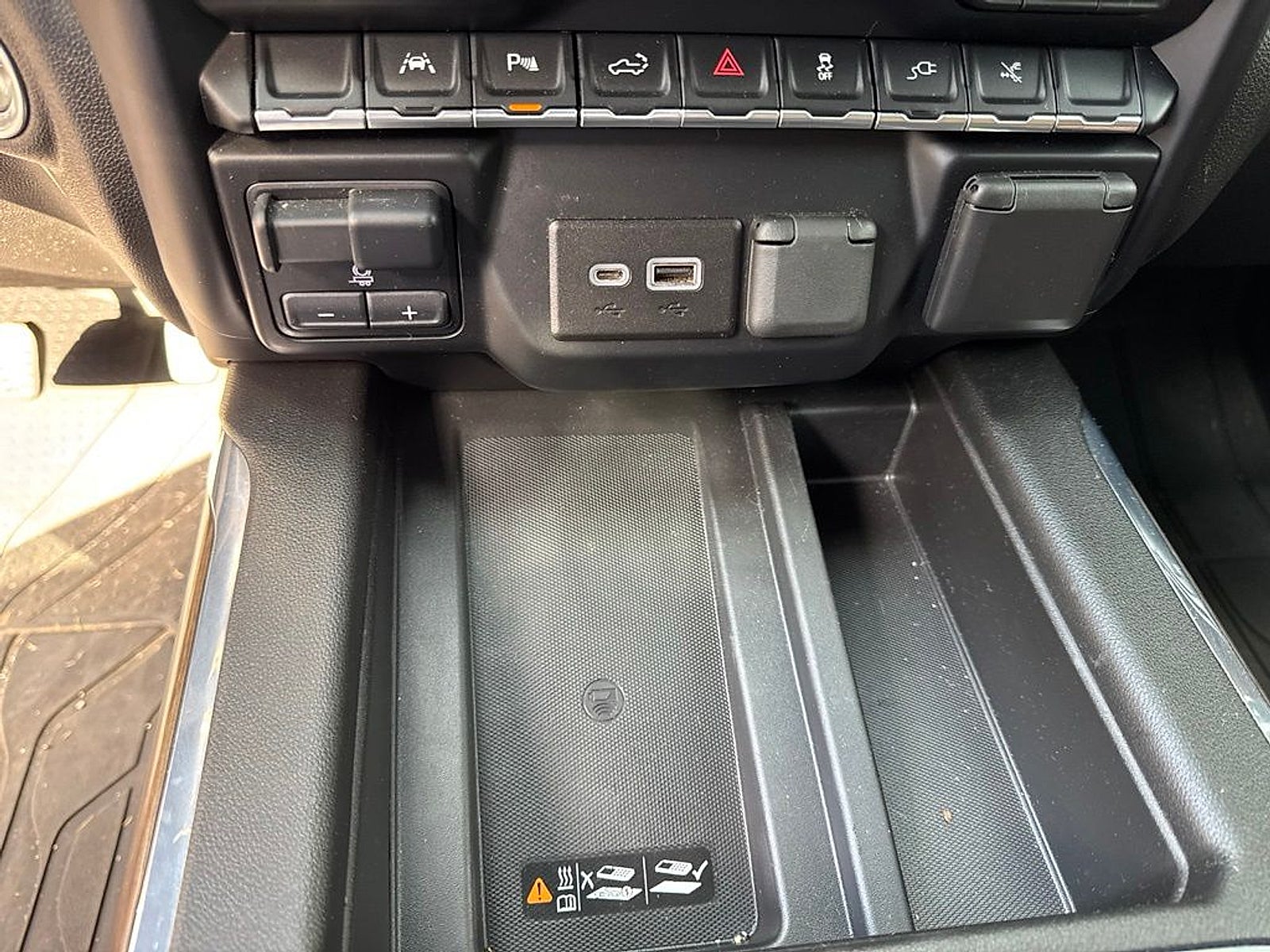 2022 Chevrolet Silverado 1500 LTD 4WD Crew Cab Short Bed High Country