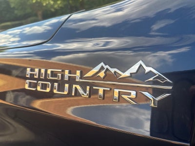 2023 Chevrolet Tahoe 4WD High Country