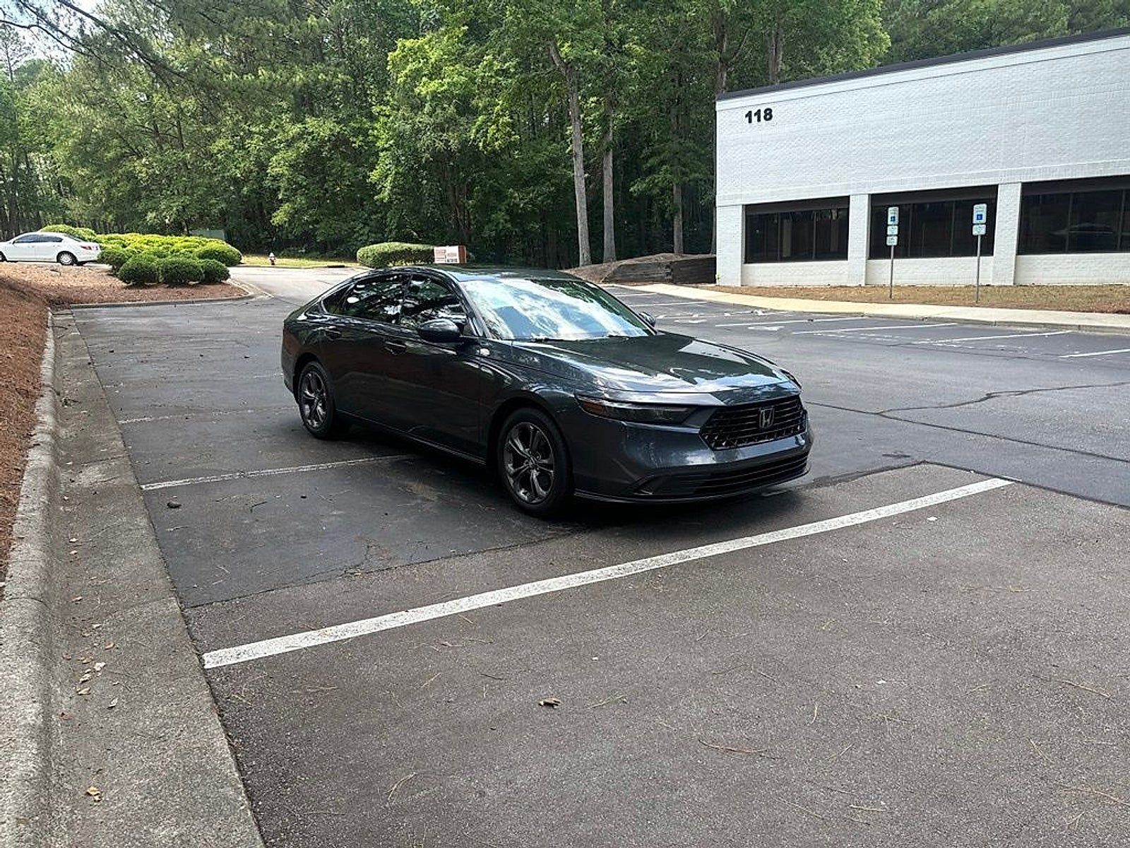 2024 Honda Accord Sedan EX