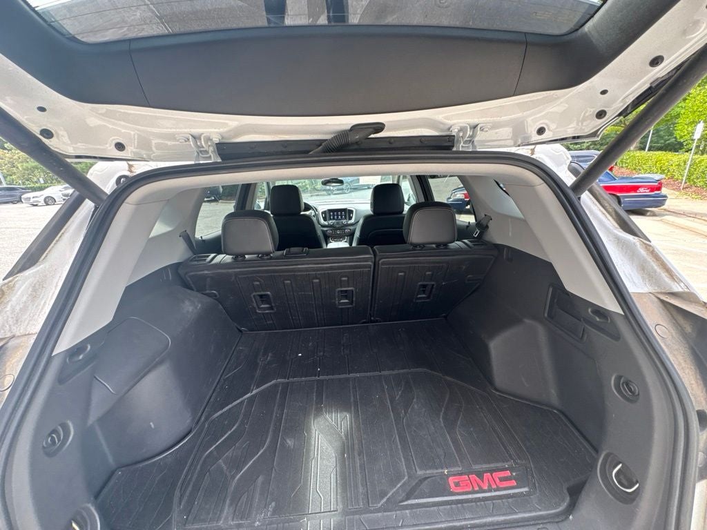 2024 GMC Terrain AWD SLT