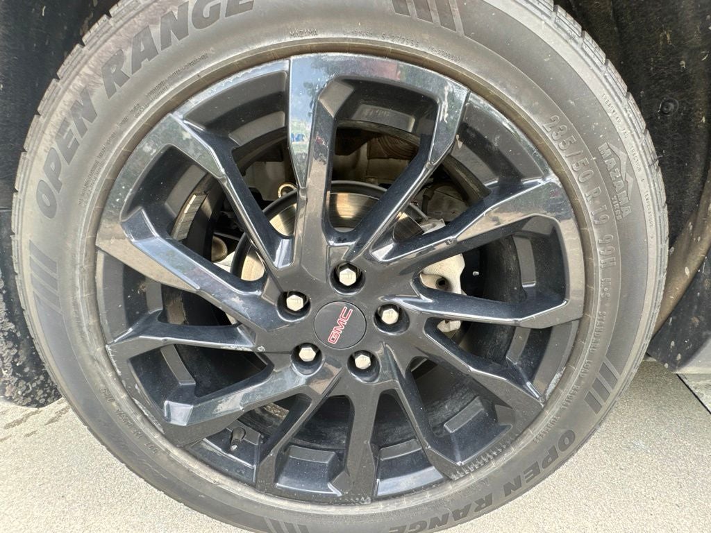 2024 GMC Terrain AWD SLT