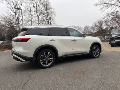 2023 INFINITI QX60 LUXE AWD