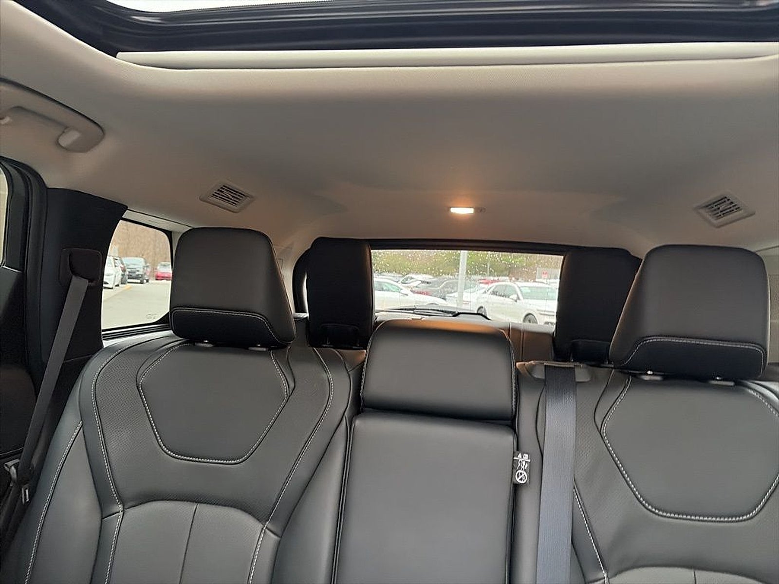 2023 INFINITI QX60 LUXE AWD