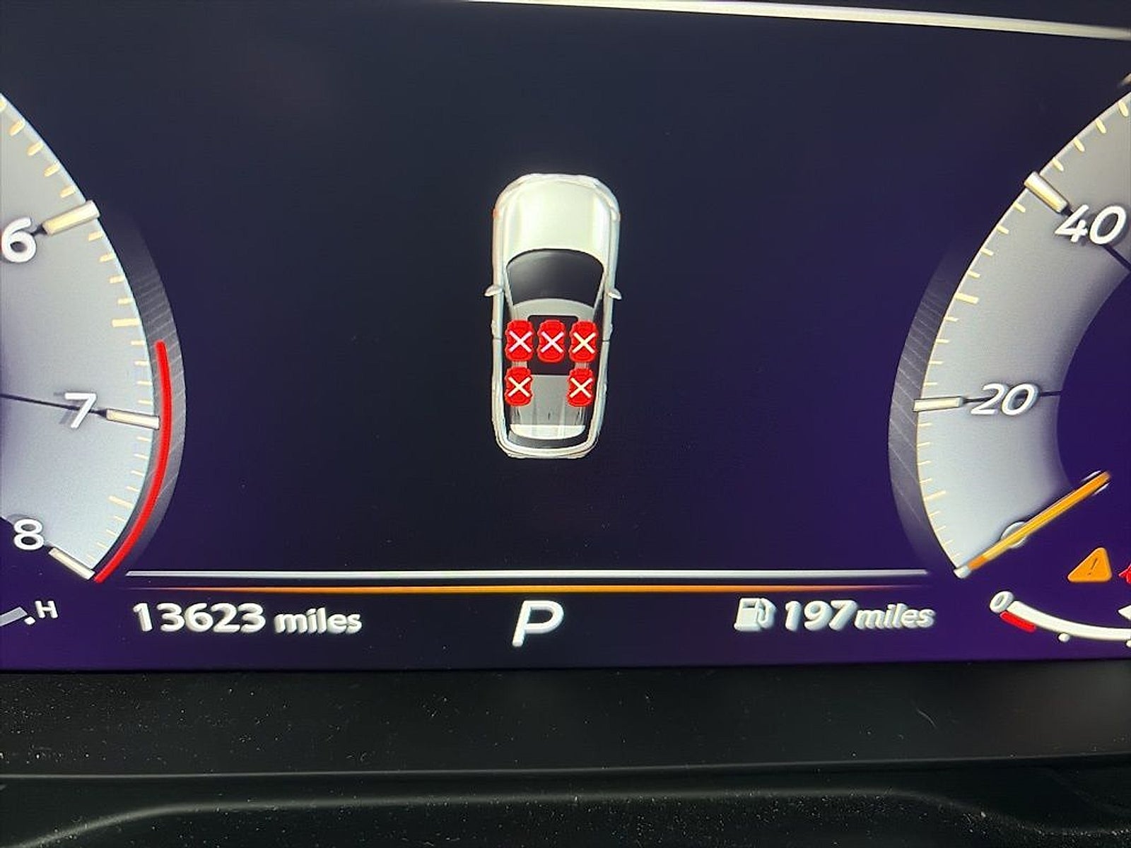 2023 INFINITI QX60 LUXE AWD