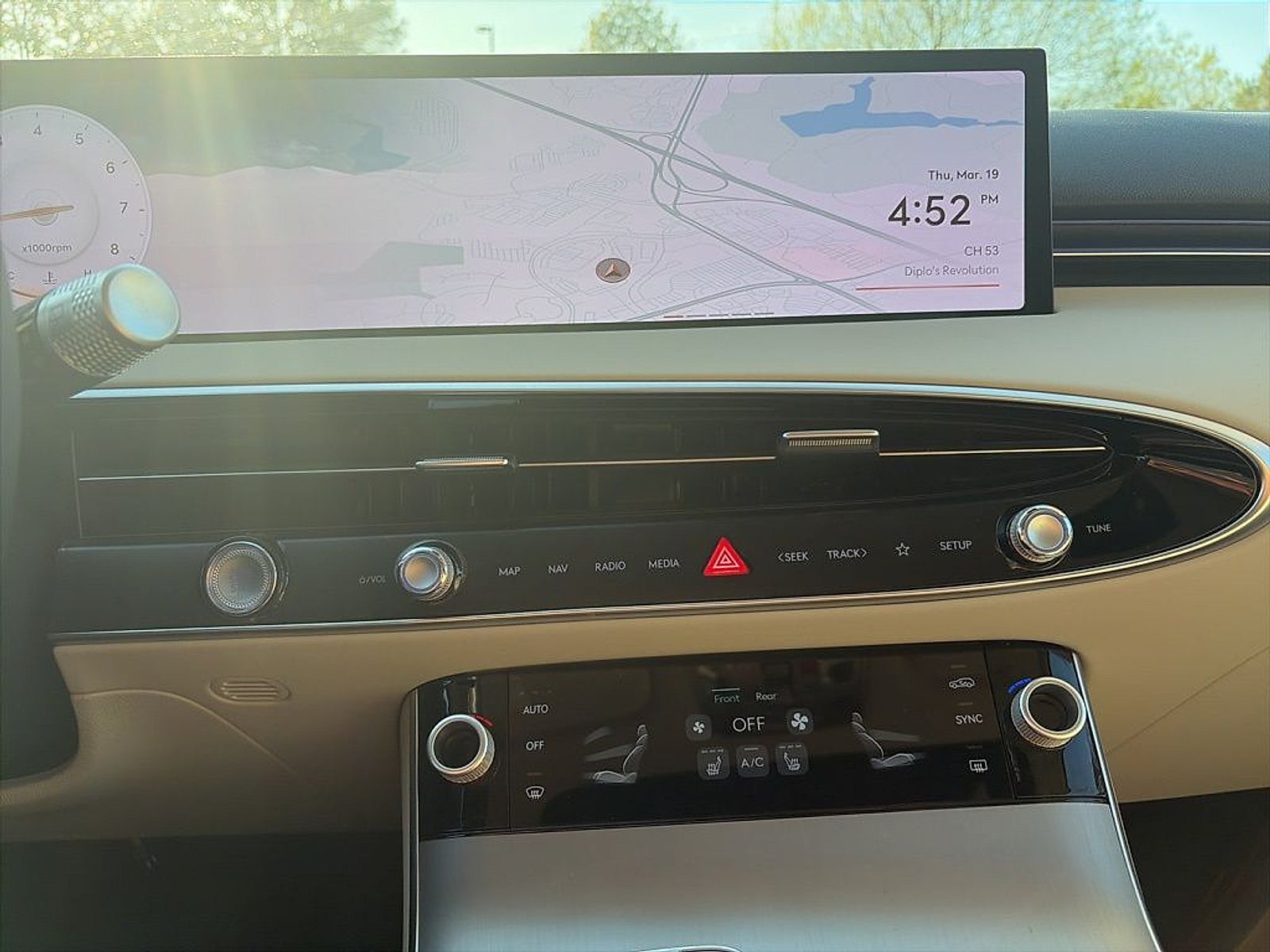 2026 Genesis GV70 2.5T Select