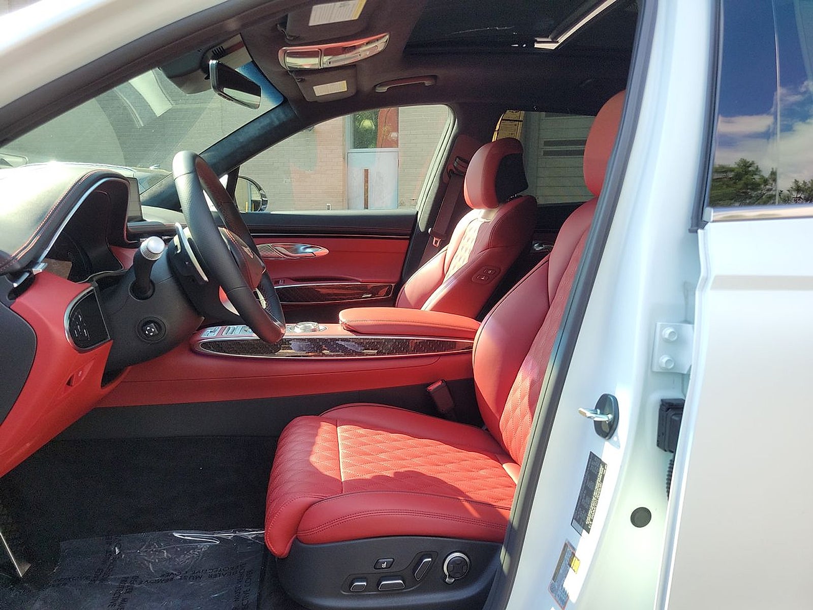2024 Genesis GV70 3.5T AWD Sport