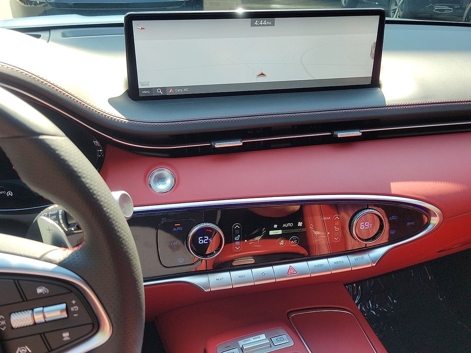 2024 Genesis GV70 3.5T AWD Sport
