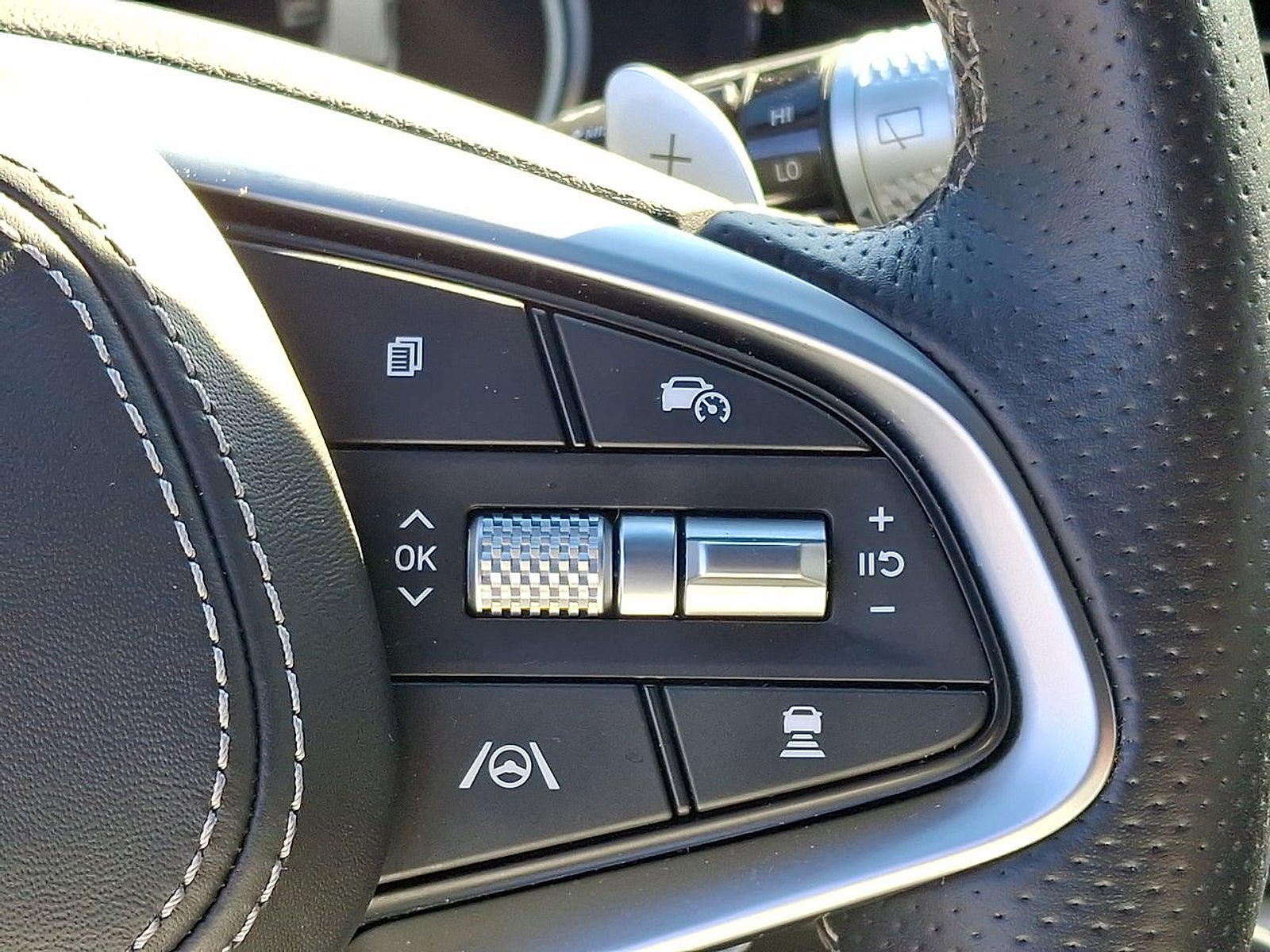 2025 Genesis GV70 3.5T AWD Sport