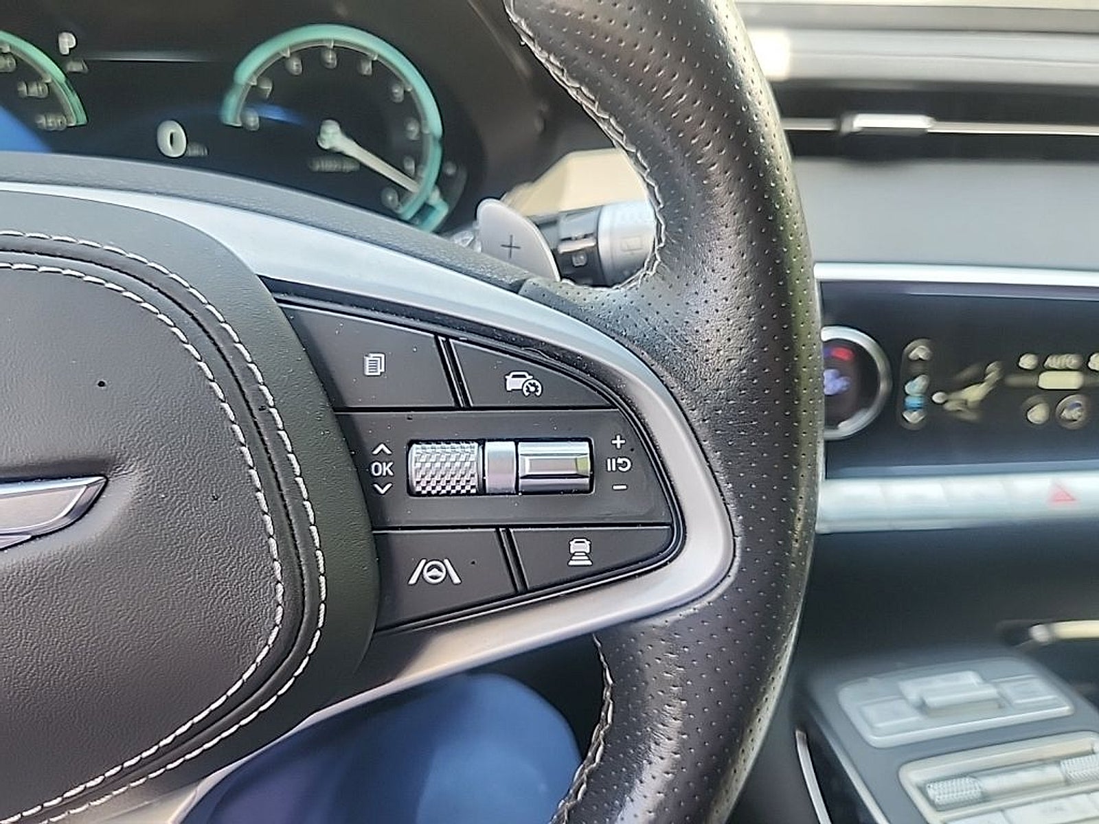 2024 Genesis GV70 3.5T AWD Sport
