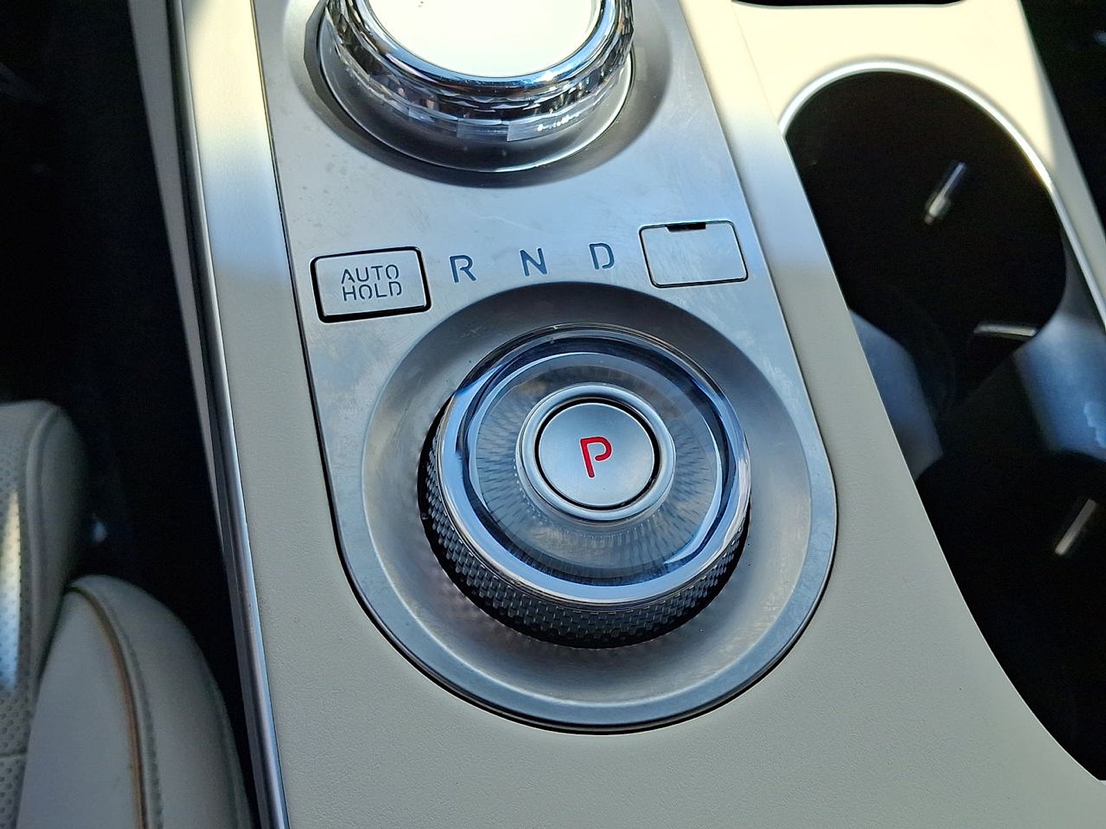 2025 Genesis Electrified GV70 Advanced AWD