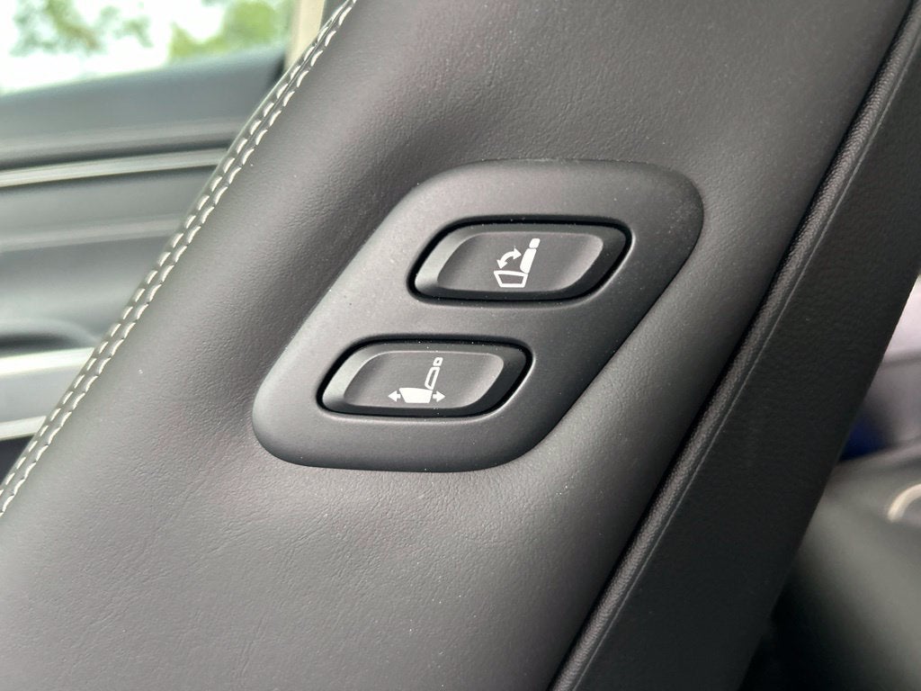 2025 Genesis Electrified GV70 Advanced AWD