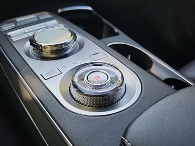 2025 Genesis Electrified GV70 Advanced AWD