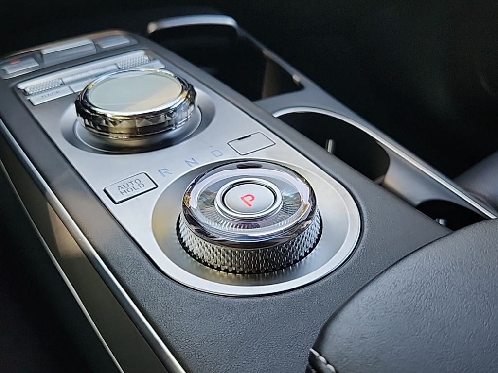 2025 Genesis Electrified GV70 Advanced AWD