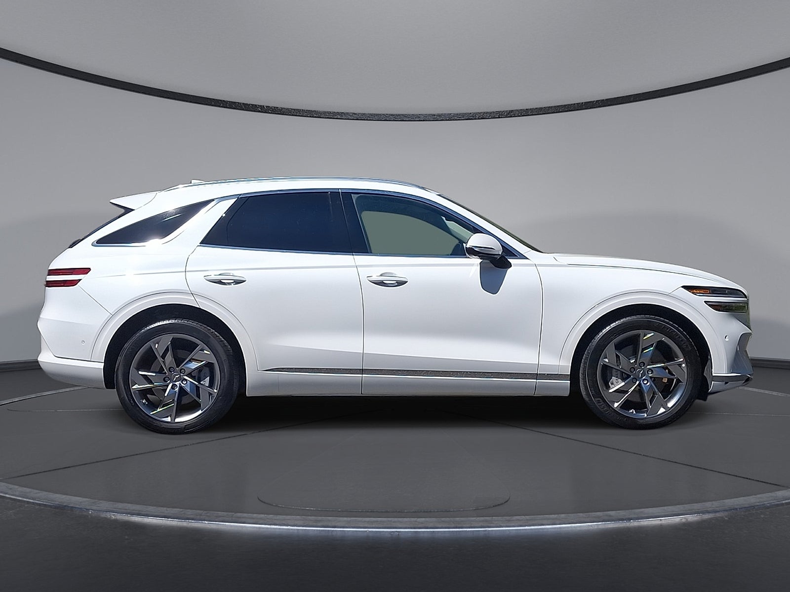 2025 Genesis Electrified GV70 Advanced AWD