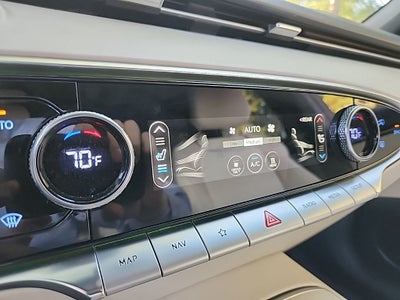 2023 Genesis Electrified GV70 Advanced AWD
