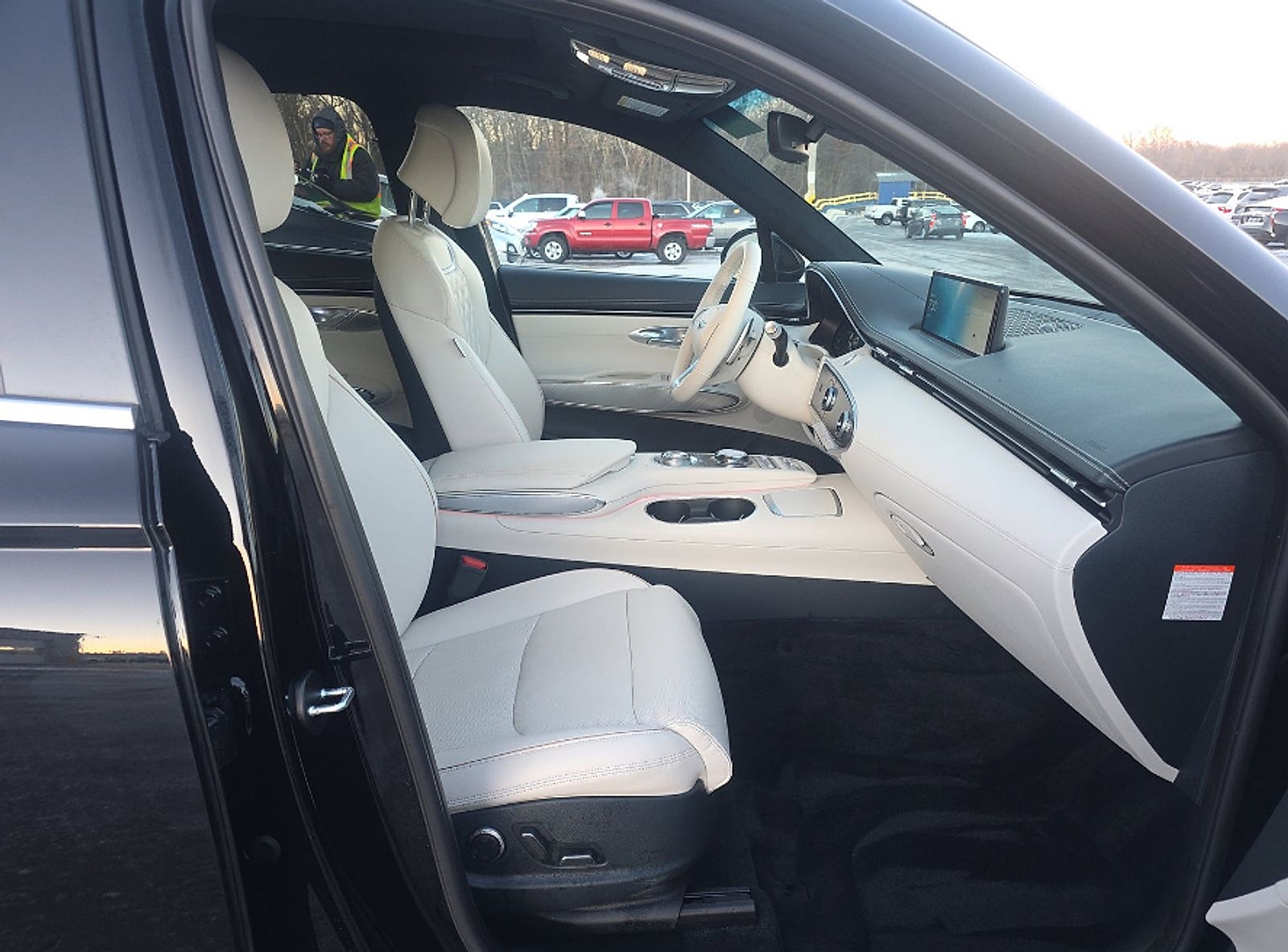 2024 Genesis Electrified GV70 Advanced AWD