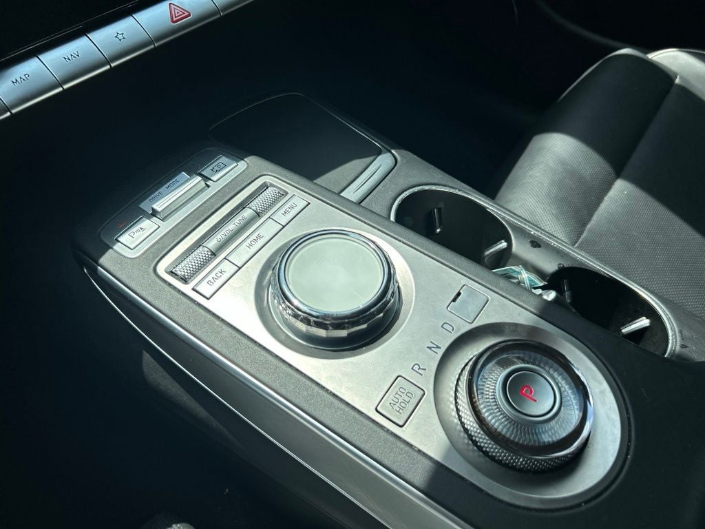 2025 Genesis Electrified GV70 Advanced AWD
