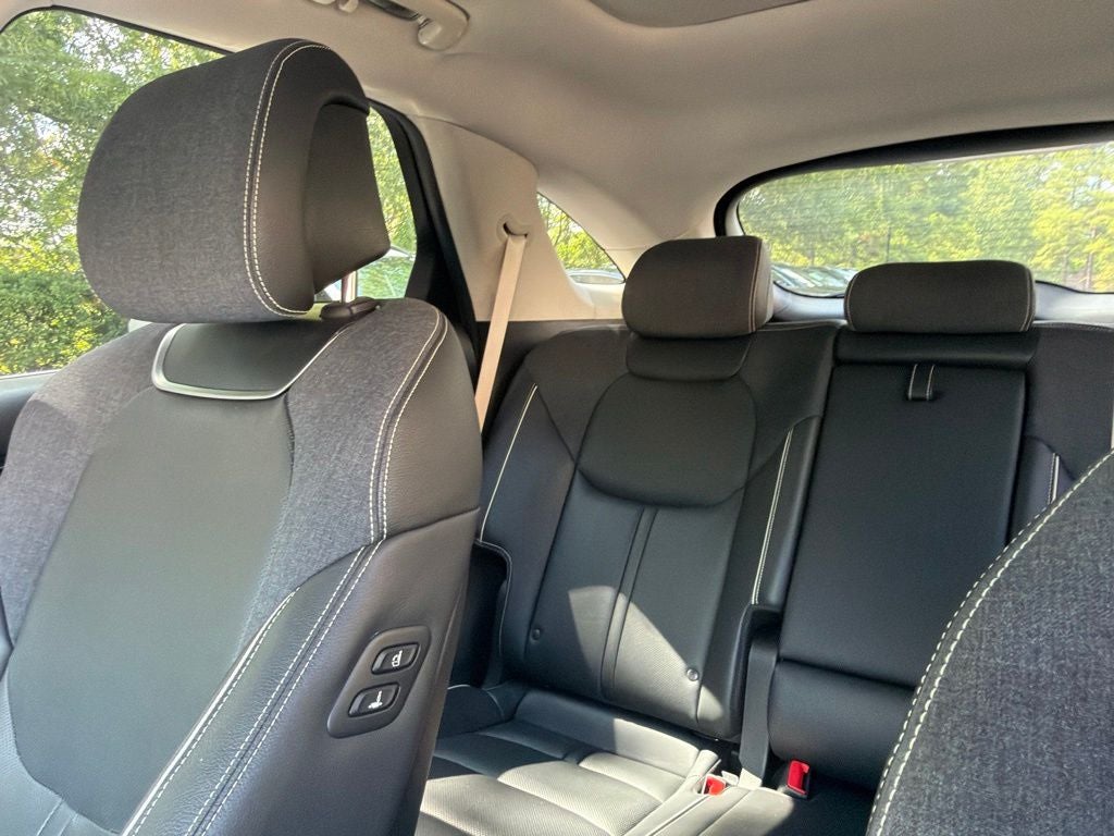 2023 Genesis Electrified GV70 Advanced AWD