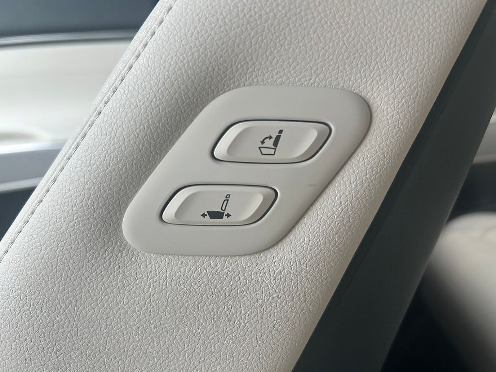 2024 Genesis Electrified GV70 Advanced AWD