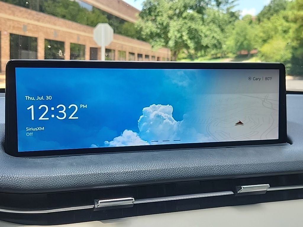 2025 Genesis Electrified GV70 Advanced AWD