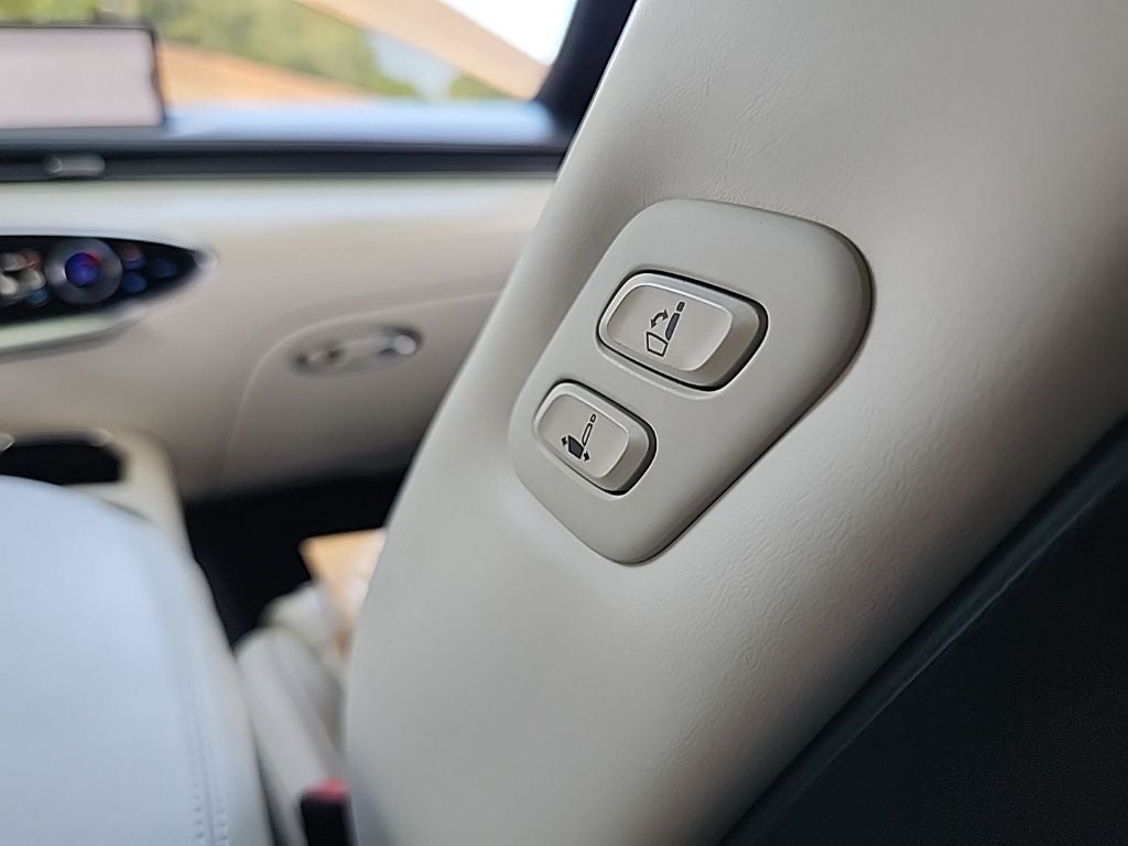 2025 Genesis Electrified GV70 Advanced AWD