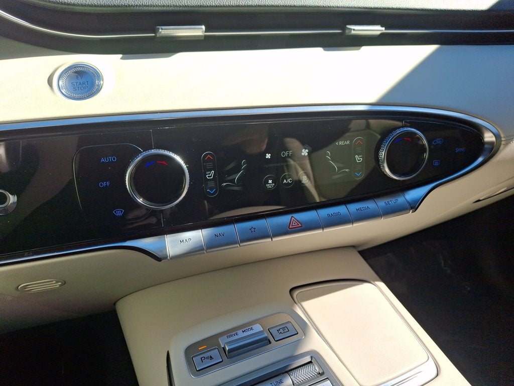 2023 Genesis Electrified GV70 Advanced AWD