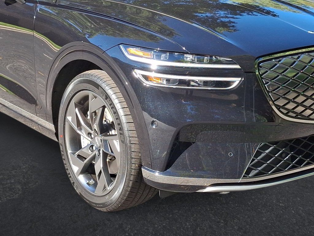 2023 Genesis Electrified GV70 Advanced AWD