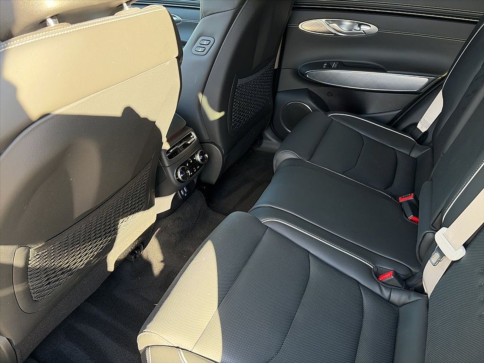 2025 Genesis Electrified GV70 Advanced AWD