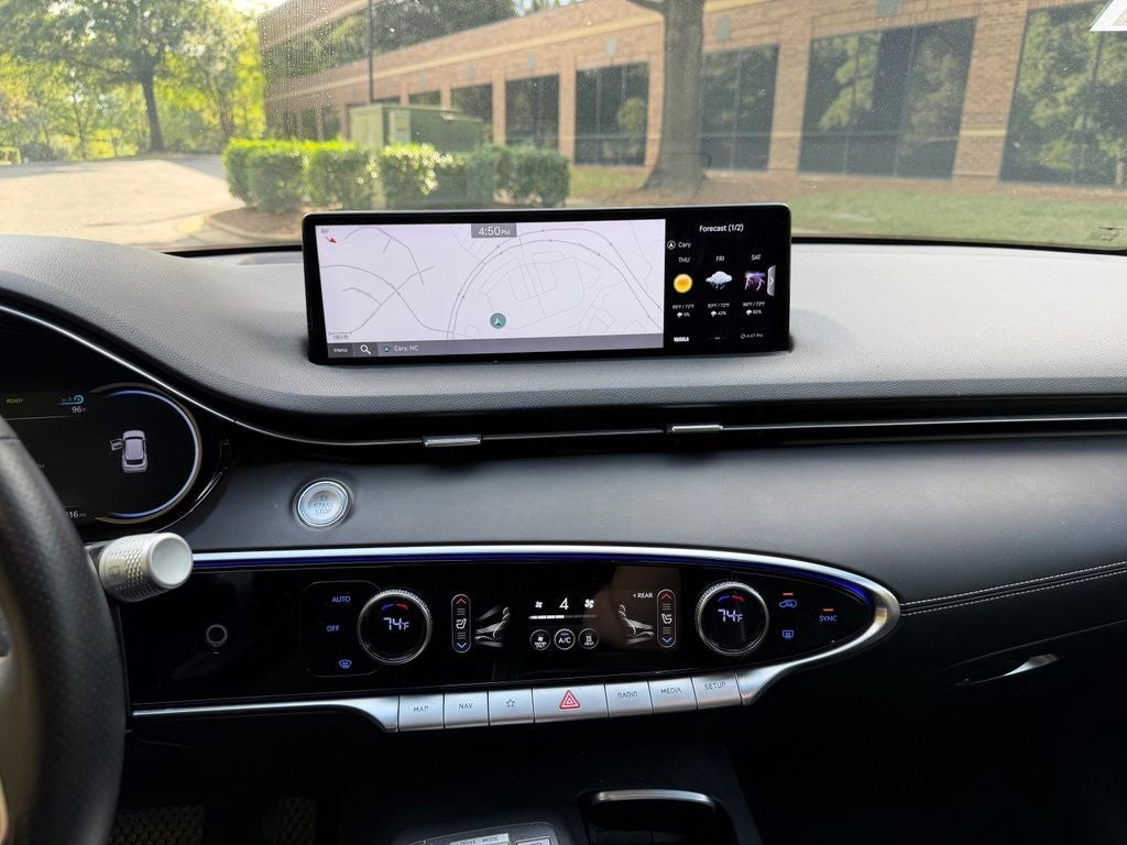 2023 Genesis Electrified GV70 Advanced AWD