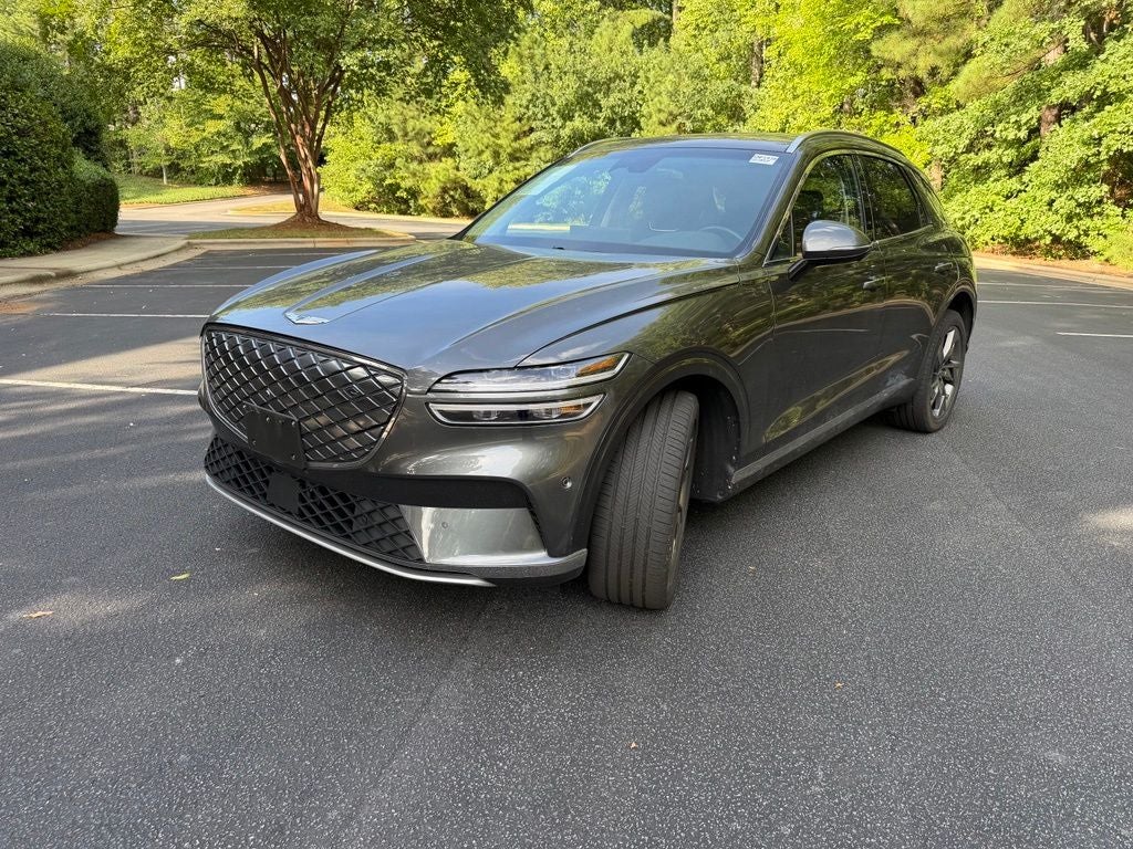 2023 Genesis Electrified GV70 Advanced AWD