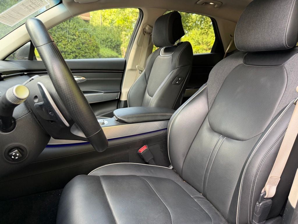 2023 Genesis Electrified GV70 Advanced AWD