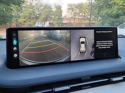 2023 Genesis Electrified GV70 Advanced AWD