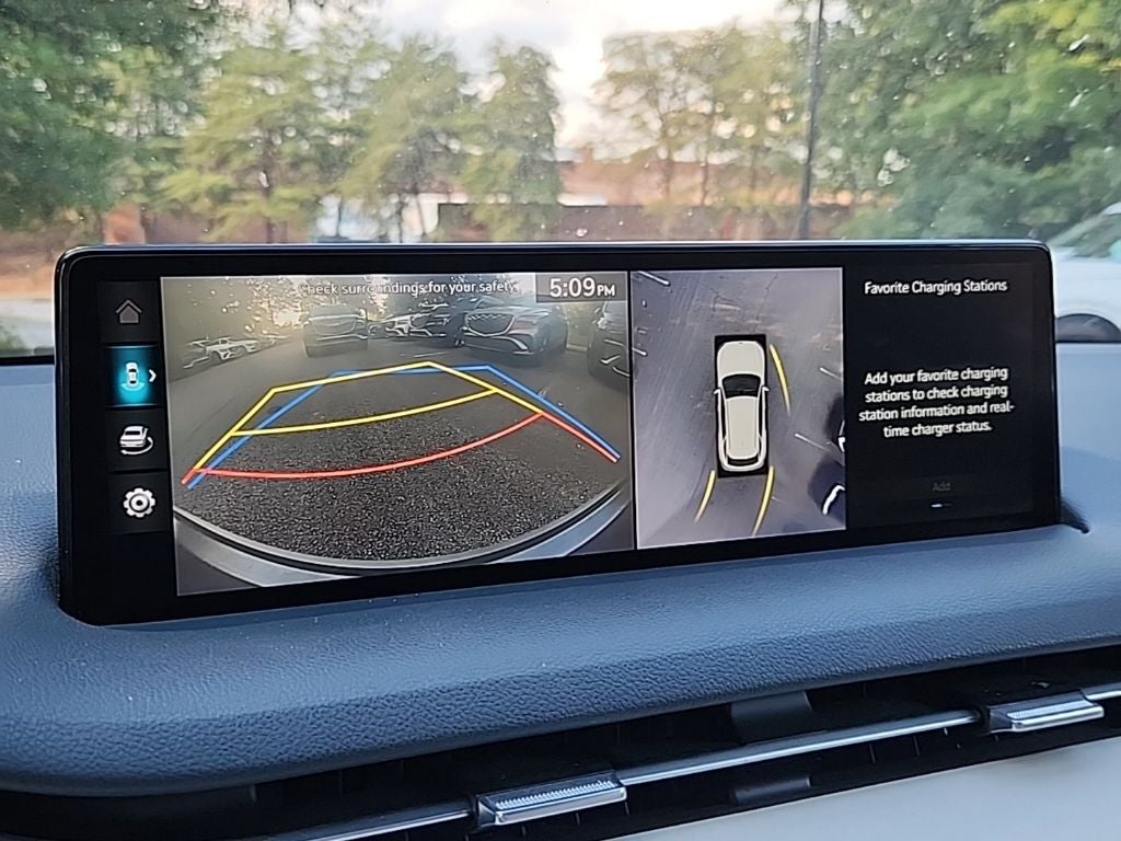2023 Genesis Electrified GV70 Advanced AWD