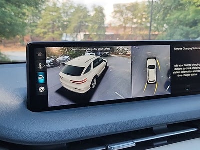 2023 Genesis Electrified GV70 Advanced AWD
