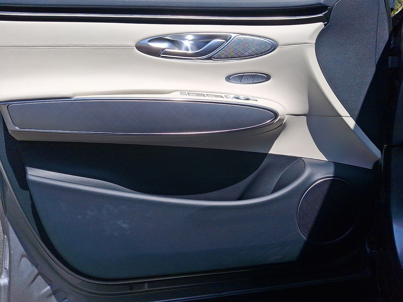 2024 Genesis Electrified GV70 Advanced AWD